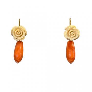 ORECCHINI CORALLO E AVORIO